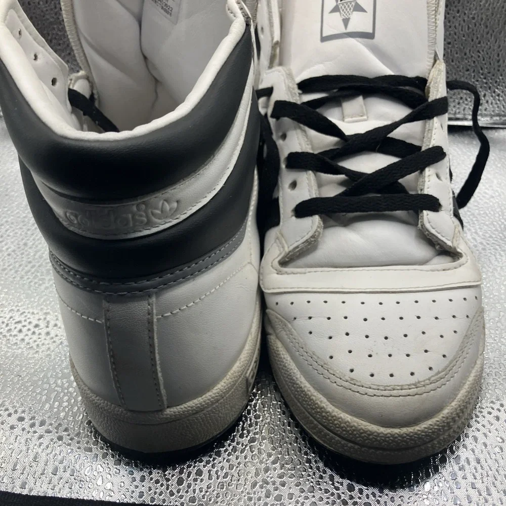 Adidas Top Ten Hi White Black white Mens Sneakers Basketball Shoes Size 8